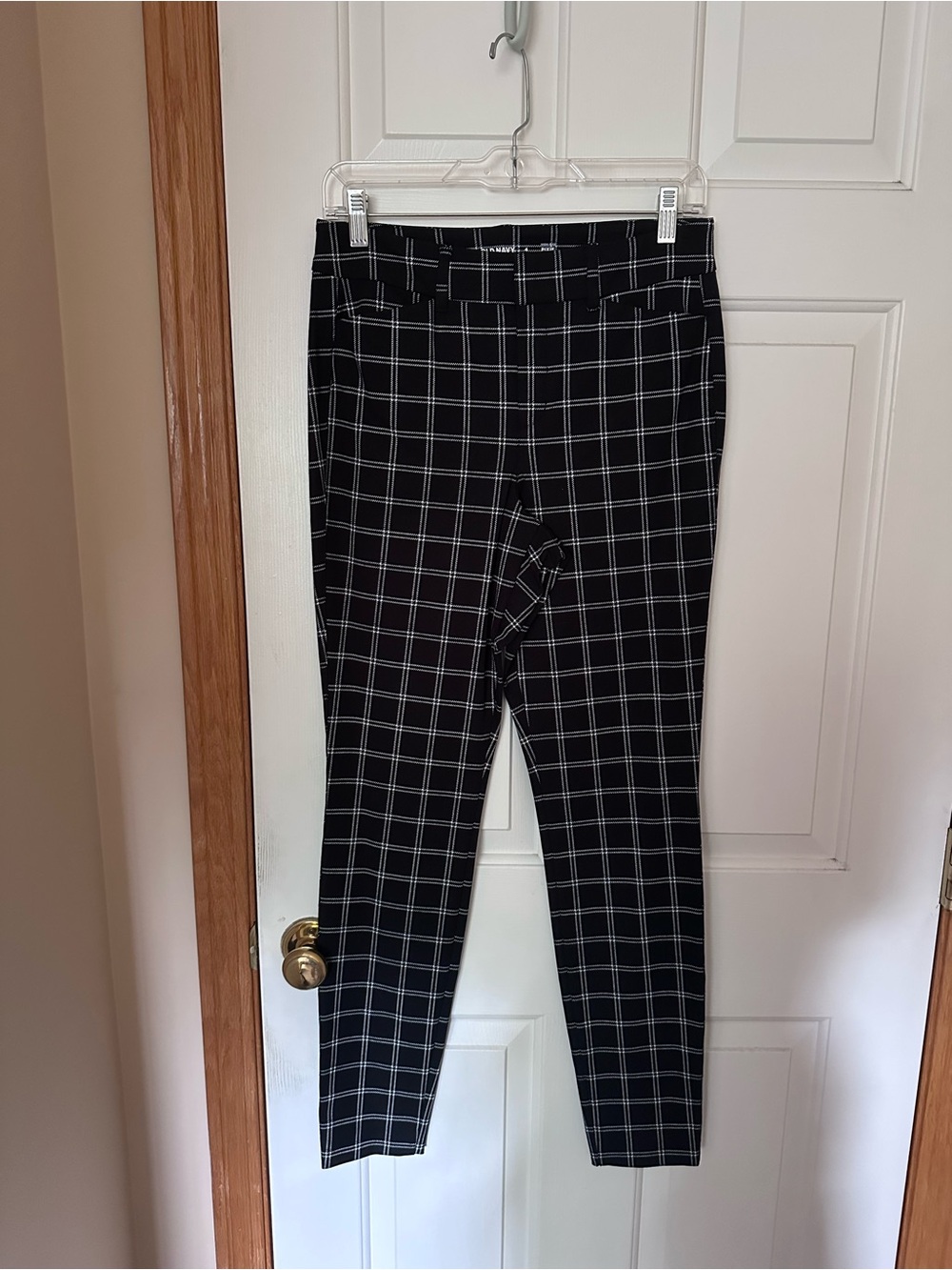 Old Navy Black and White Windowpane High-Waisted Pixie Skinny Pants